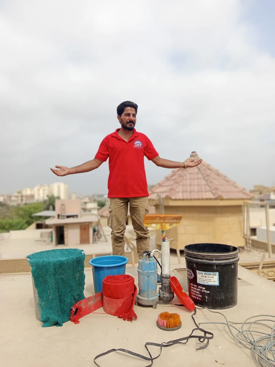 Preparing for a rooftop job — Rana Jee’s service team